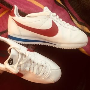 Nike Cortez size 8